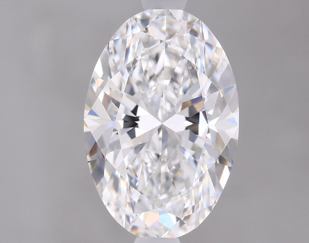1.53ct Oval Lab-Grown Diamond · D VVS2 · IGI