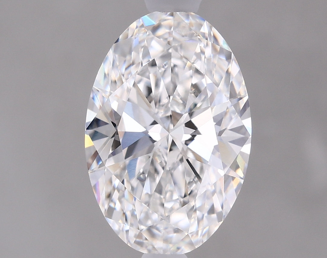 1.50ct Oval Lab-Grown Diamond · D VVS2 · IGI