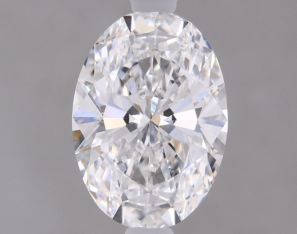 1.04ct Oval Lab-Grown Diamond · D VVS2 · IGI