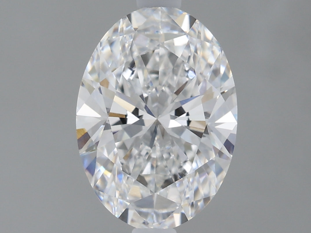 1.50ct Oval Lab-Grown Diamond · D VVS2 · IGI