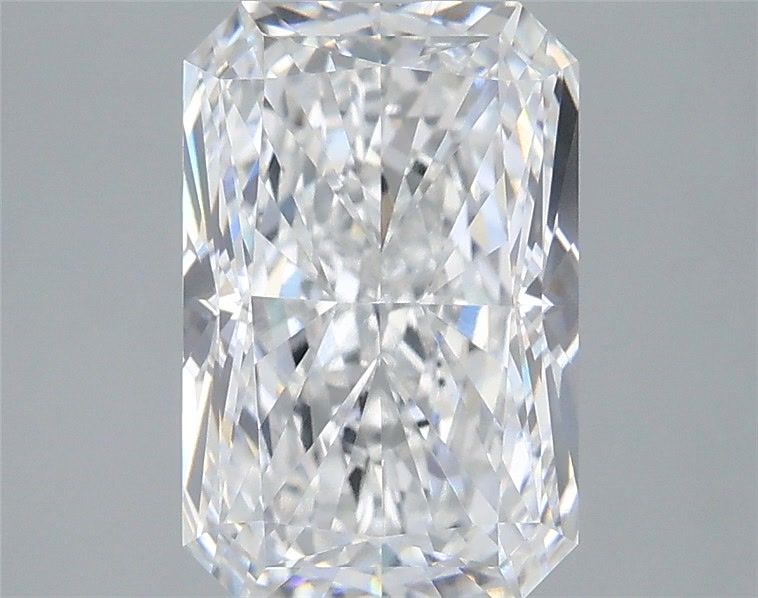 3.02ct Radiant Lab-Grown Diamond · D VVS2 · IGI