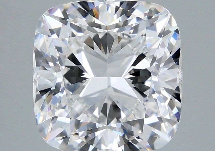 4.05ct Cushion Lab-Grown Diamond · E VVS2 · IGI
