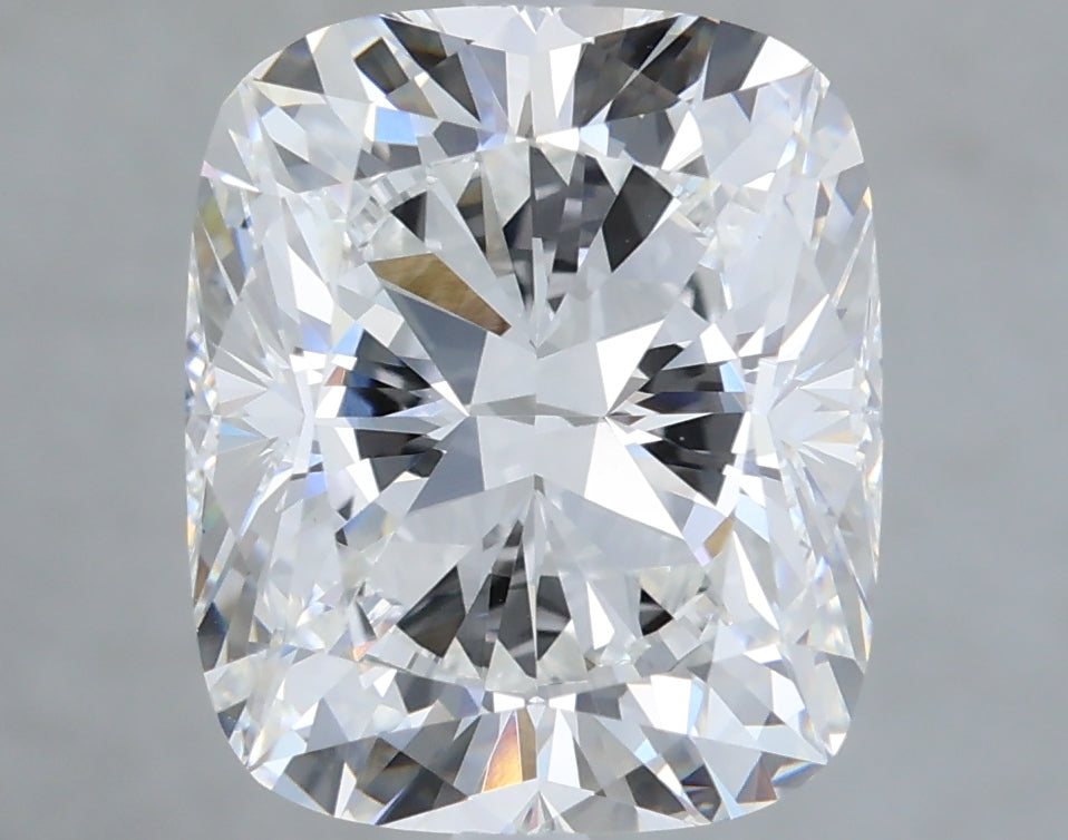 5.07ct Cushion Lab-Grown Diamond · E VVS2 · IGI