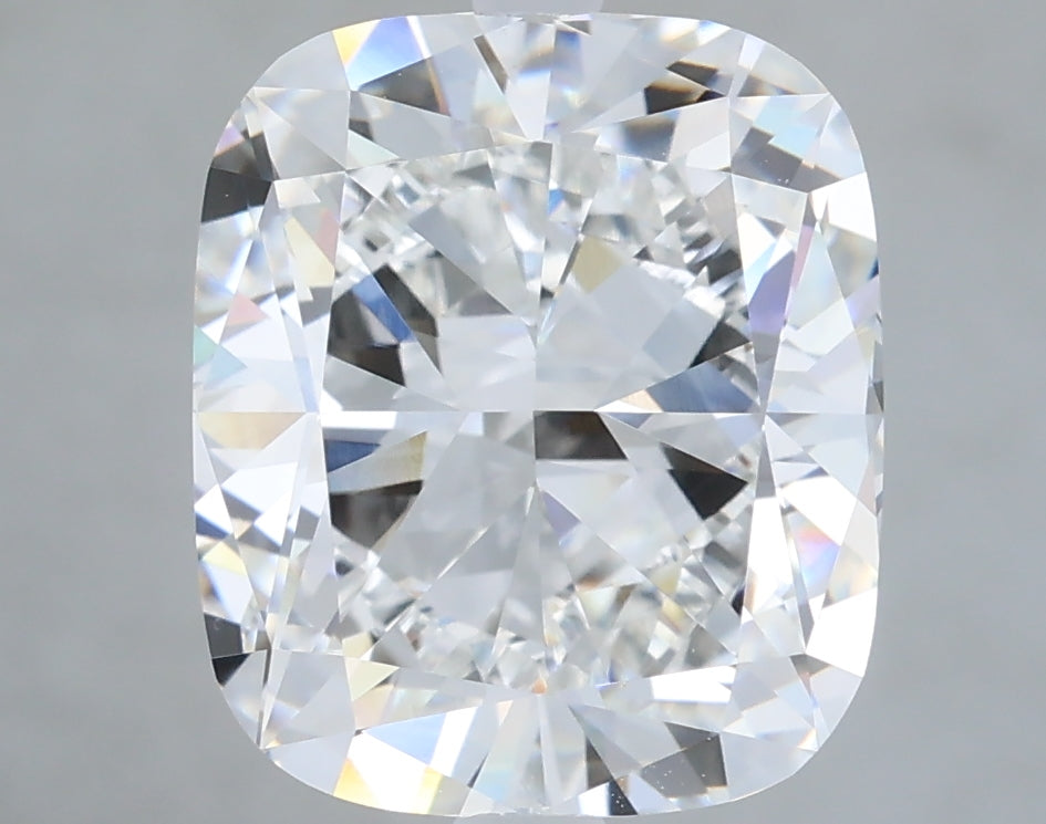 5.01ct Cushion Lab-Grown Diamond · E VVS2 · IGI