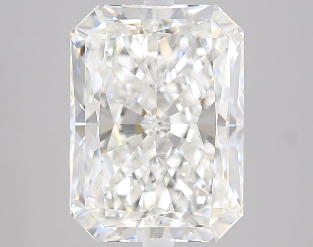 5.05ct Radiant Lab-Grown Diamond · E VVS2 · IGI