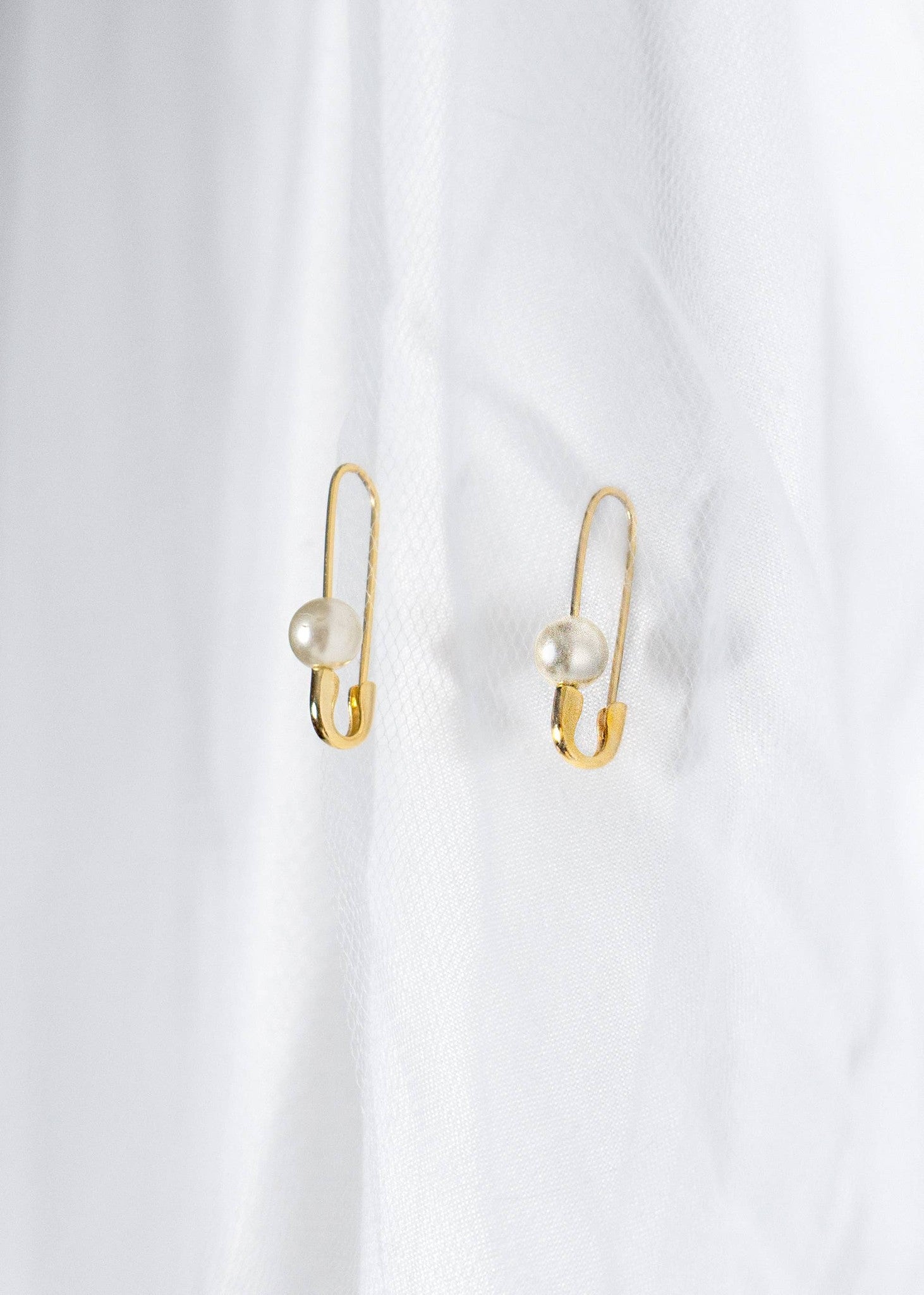 Roxy Freshwater Pearl and Safety Pin Earring