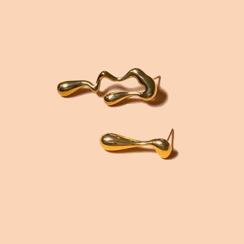 Vice Versa Studs in