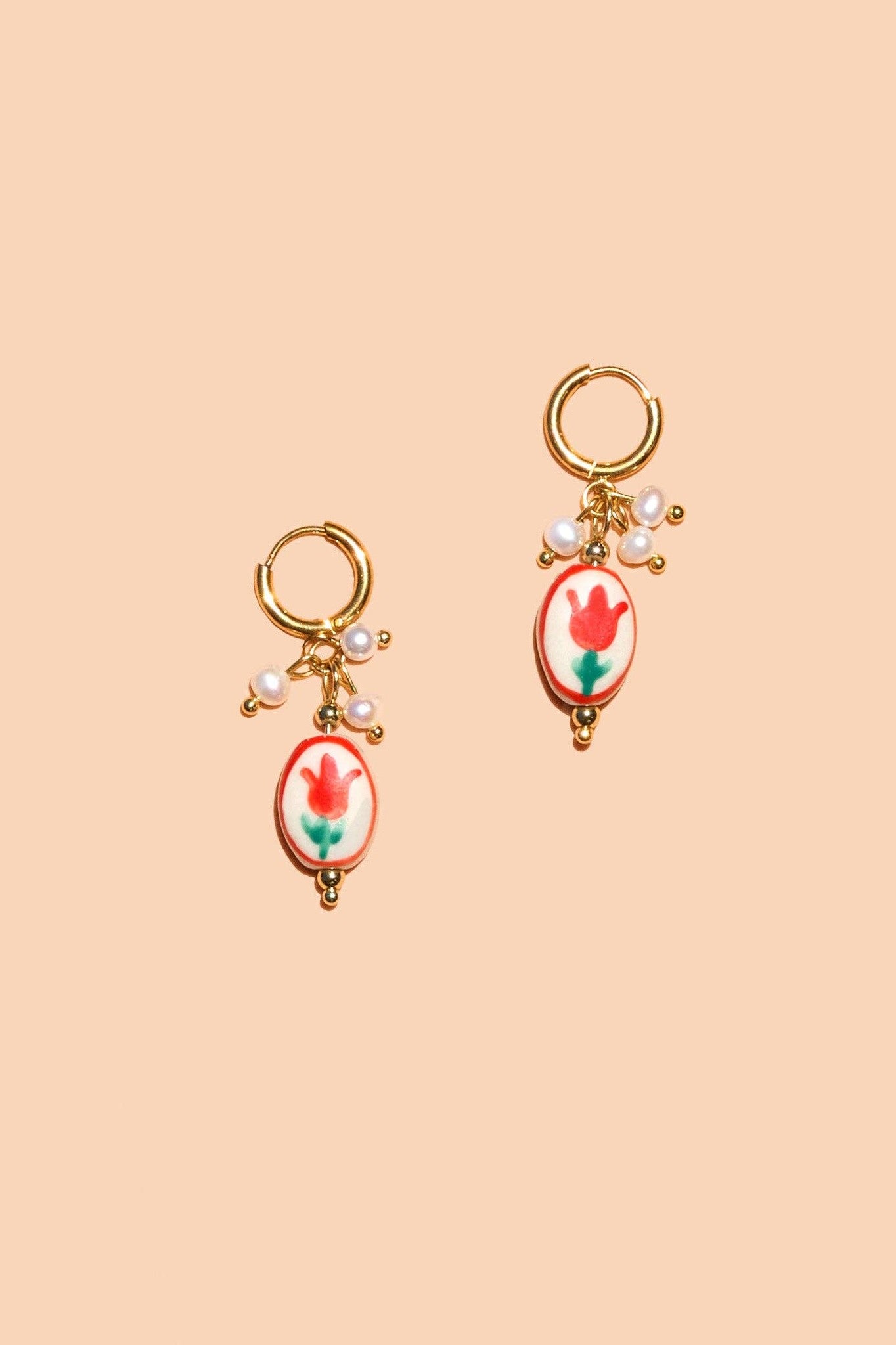 Sweet Tulip Hoop