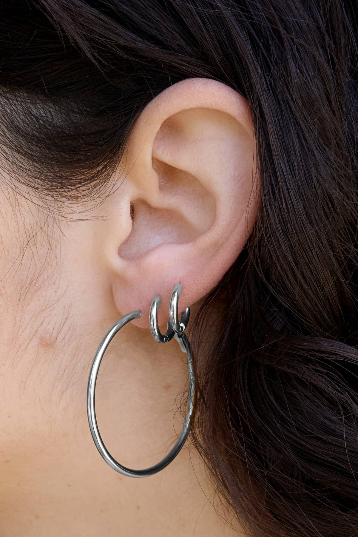Anjelica Hoops