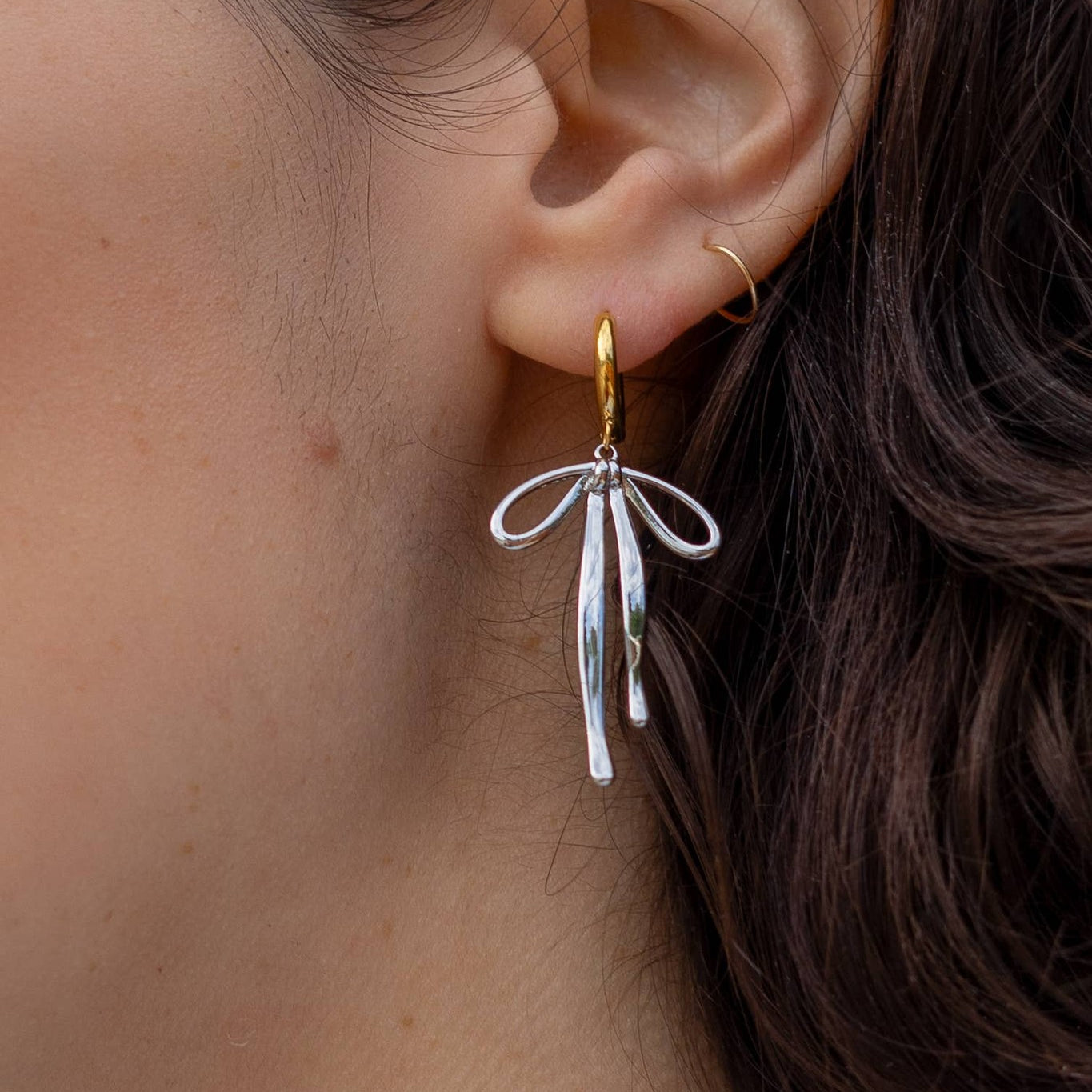 Bad to the Bow Hoops, Silver Rhodium