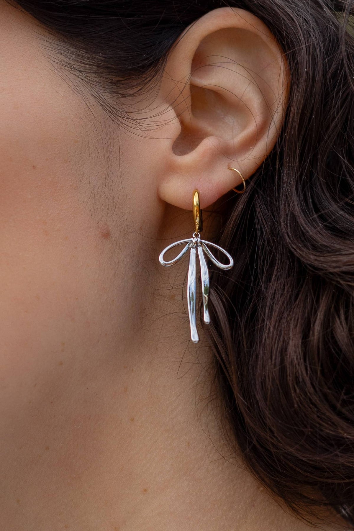 Bad to the Bow Hoops, Silver Rhodium