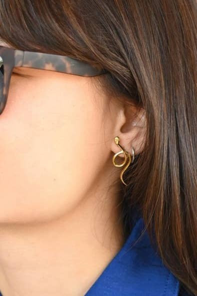 Venus Snake Studs, Raw