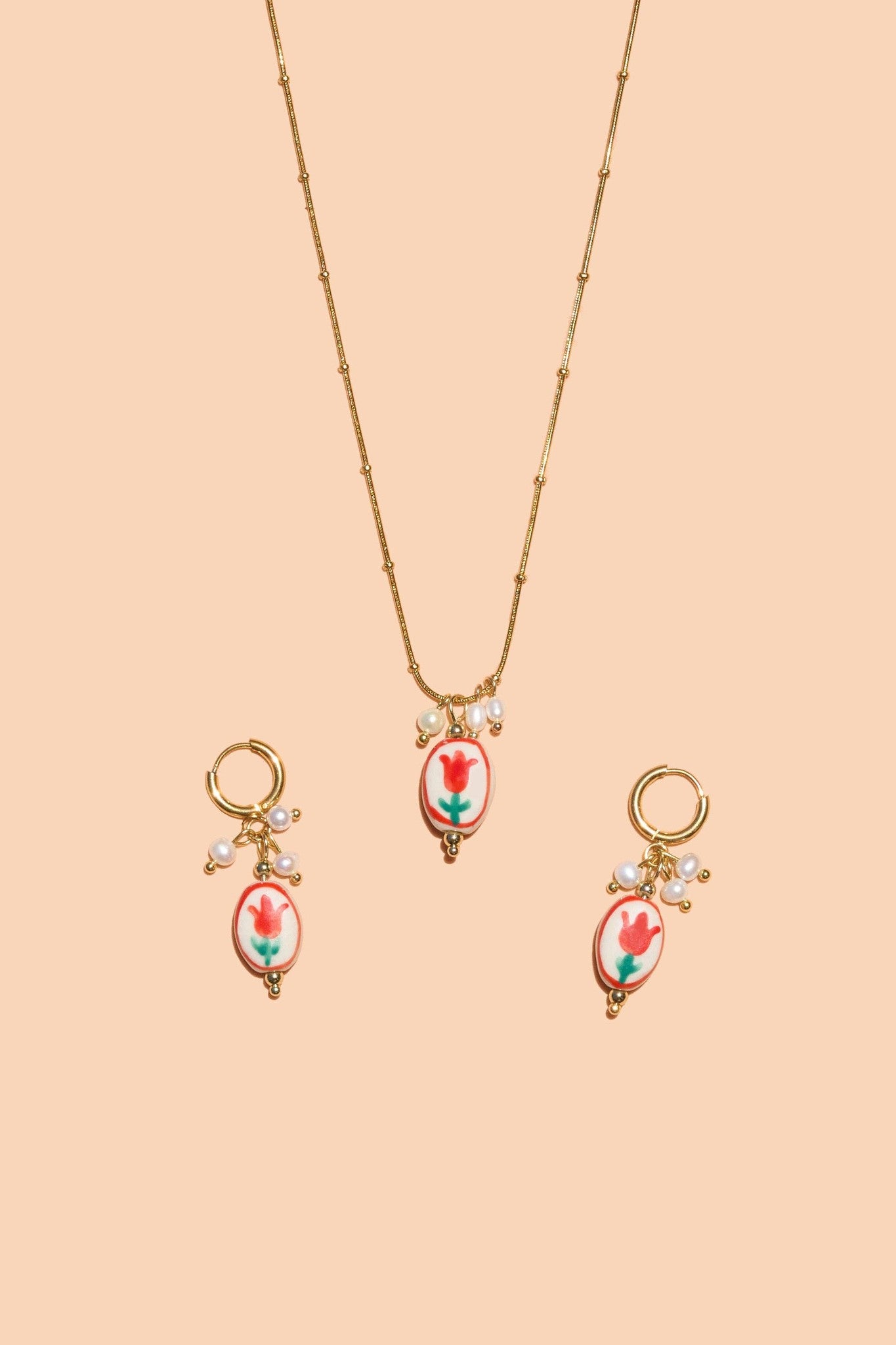 Sweet Tulip Necklace