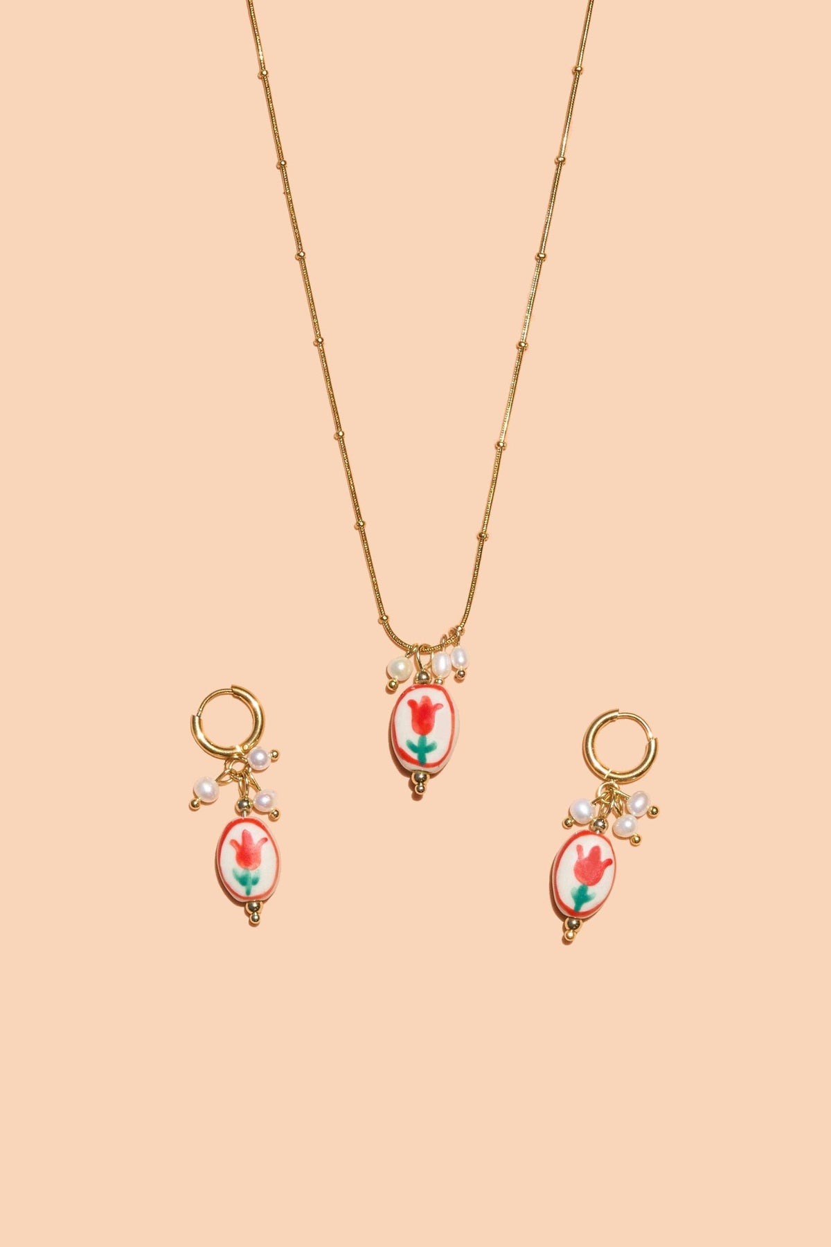 Sweet Tulip Necklace