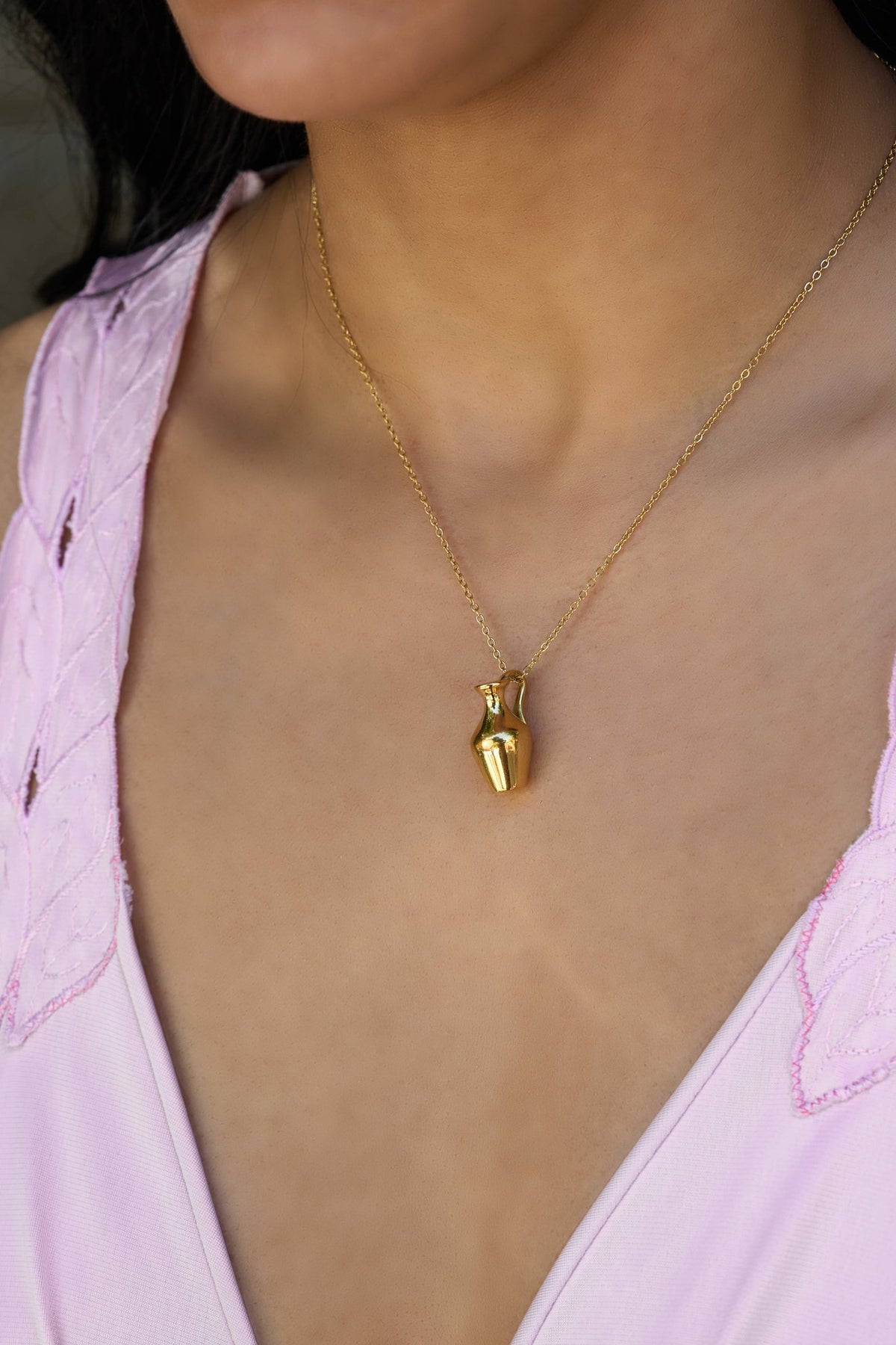 Pitcher This Necklace