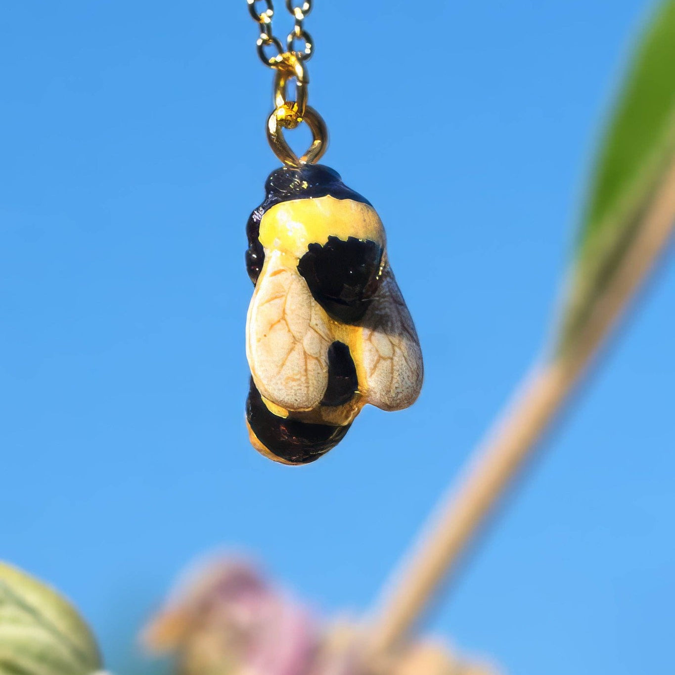 Tiny Buzz Necklace