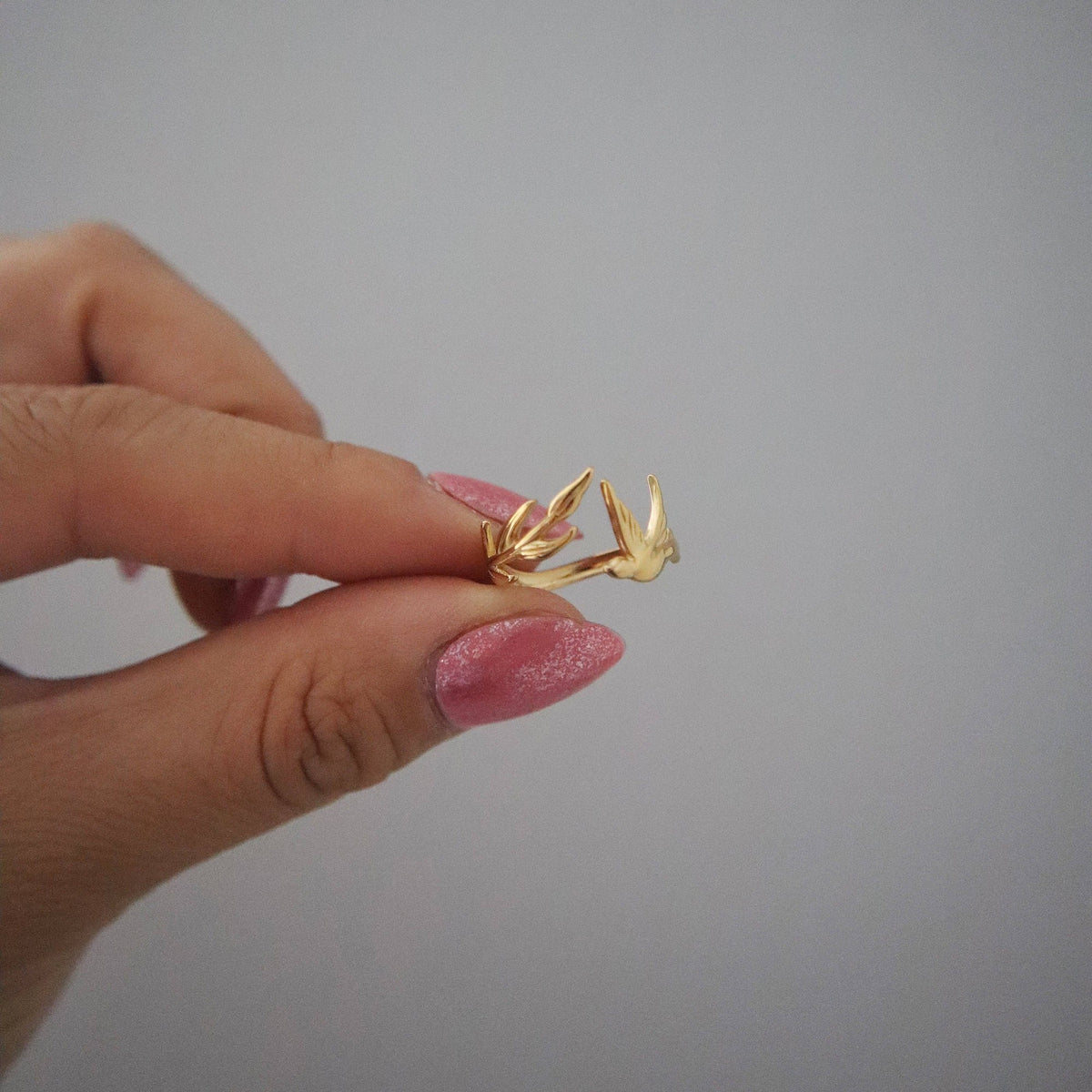 Dove and Leaf Ring, 18k gold plated