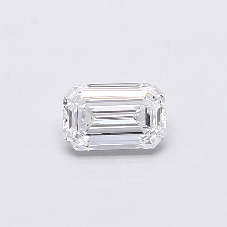 0.50ct Emerald Lab-Grown Diamond · D VVS2 · IGI