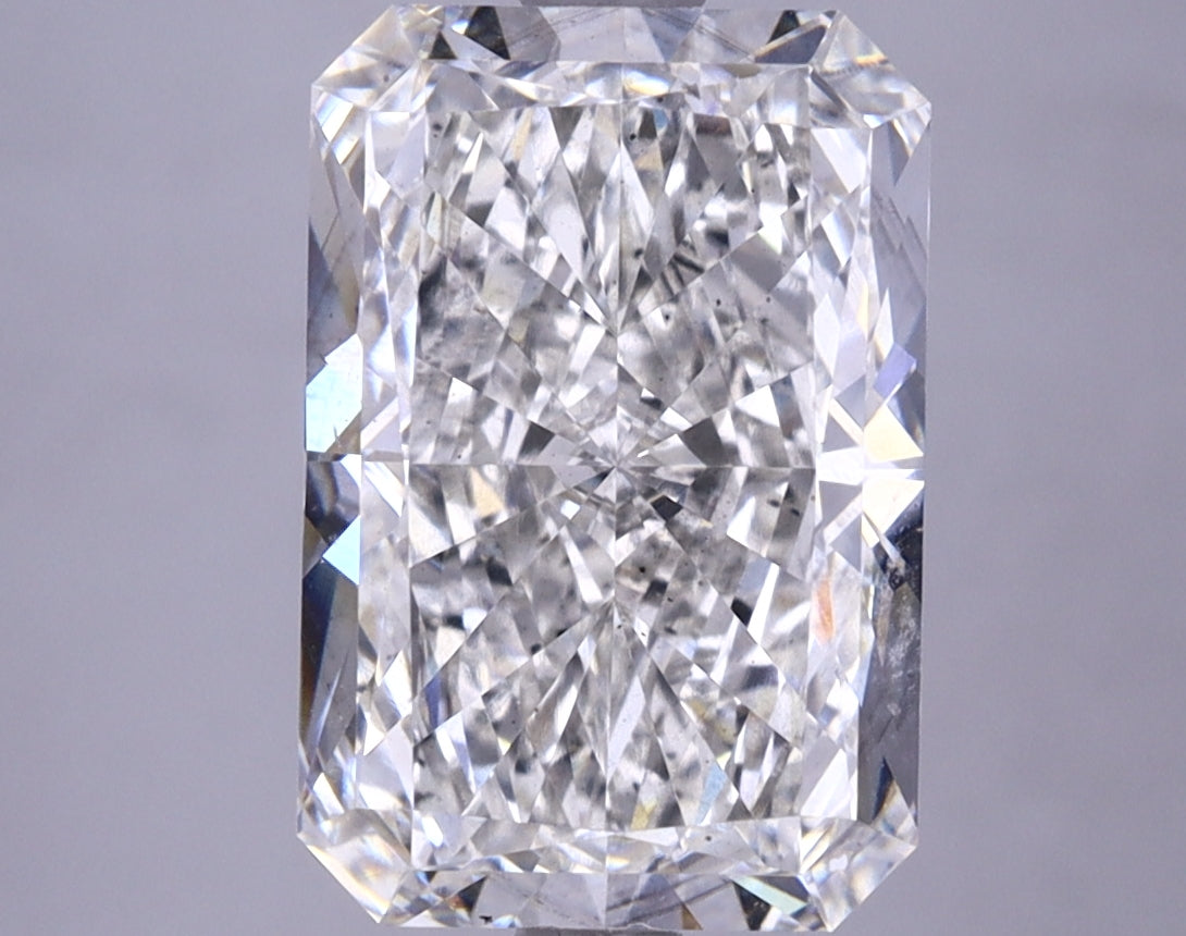 4.21ct Radiant Lab-Grown Diamond · G SI1 · IGI
