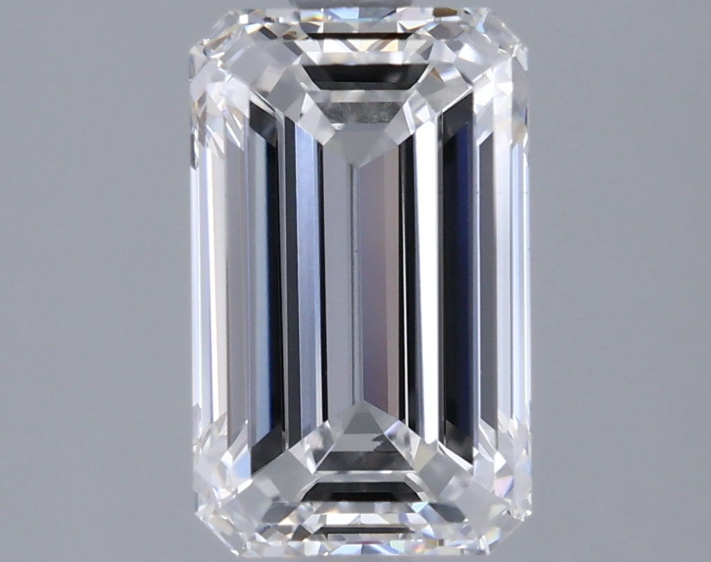 2.01ct Emerald Lab-Grown Diamond · E VVS2 · IGI