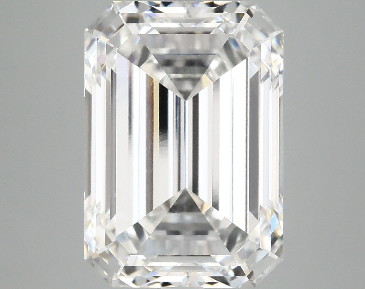 8.26ct Emerald Lab-Grown Diamond · F VVS2 · IGI