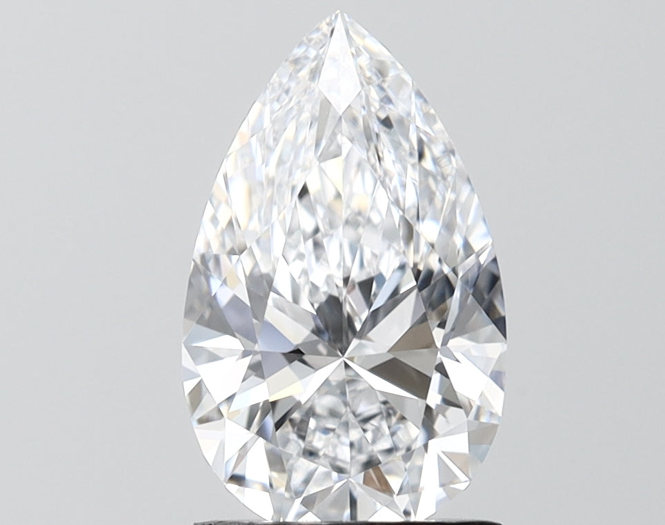 2.00ct Pear Lab-Grown Diamond · D VVS2 · IGI