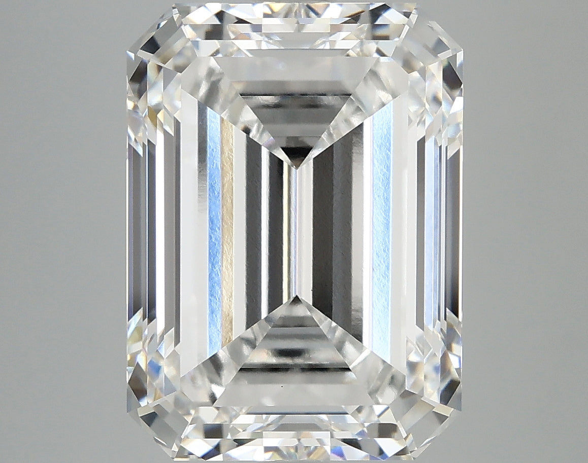 8.34ct Emerald Lab-Grown Diamond · E VVS2 · IGI