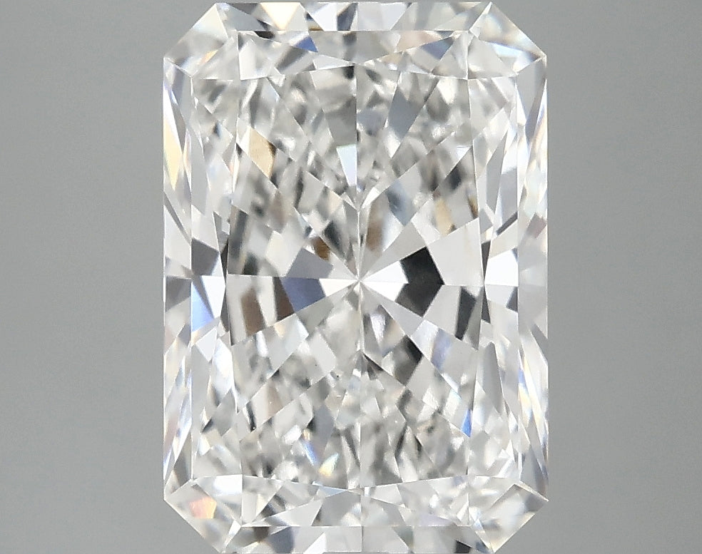 4.19ct Radiant Lab-Grown Diamond · F VVS2 · IGI