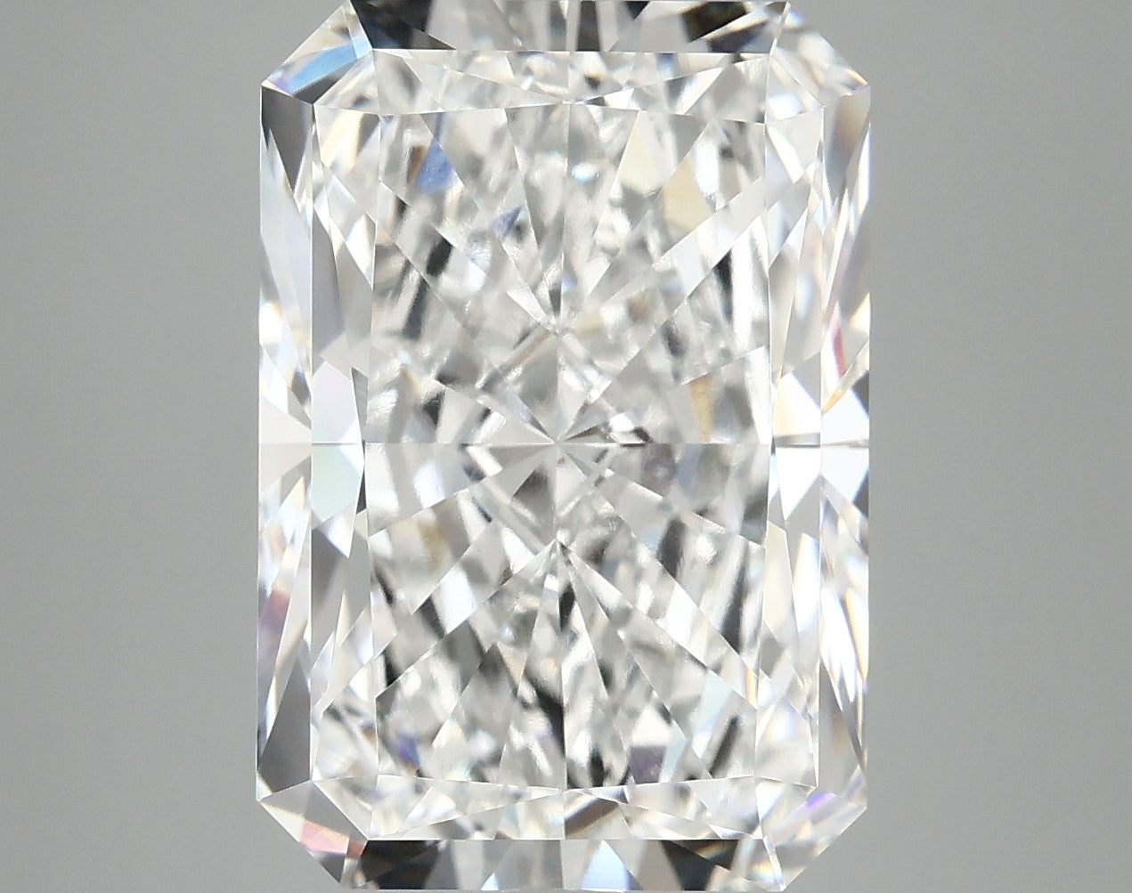 9.33ct Radiant Lab-Grown Diamond · E VVS2 · IGI