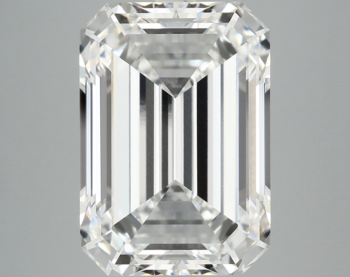 8.24ct Emerald Lab-Grown Diamond · F VVS2 · IGI