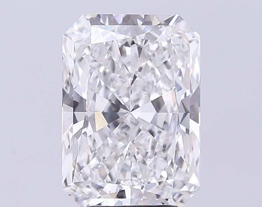 5.09ct Radiant Lab-Grown Diamond · E VVS2 · IGI