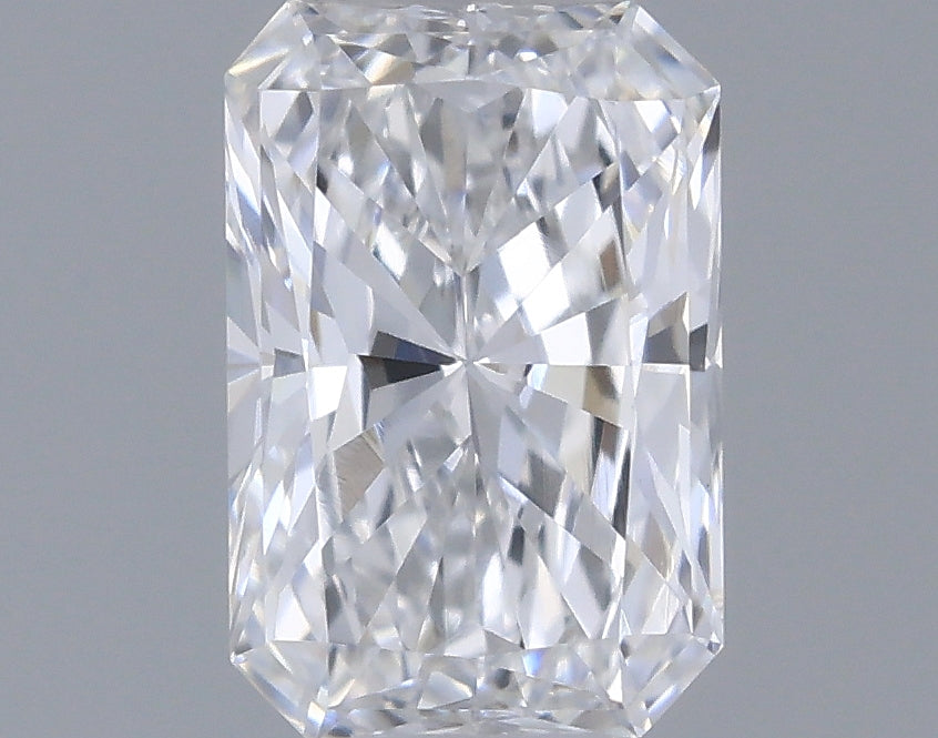 0.31ct Radiant Lab-Grown Diamond · D VVS2 · IGI
