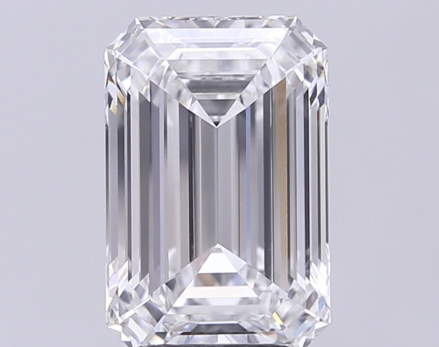 4.02ct Emerald Lab-Grown Diamond · F VVS2 · IGI