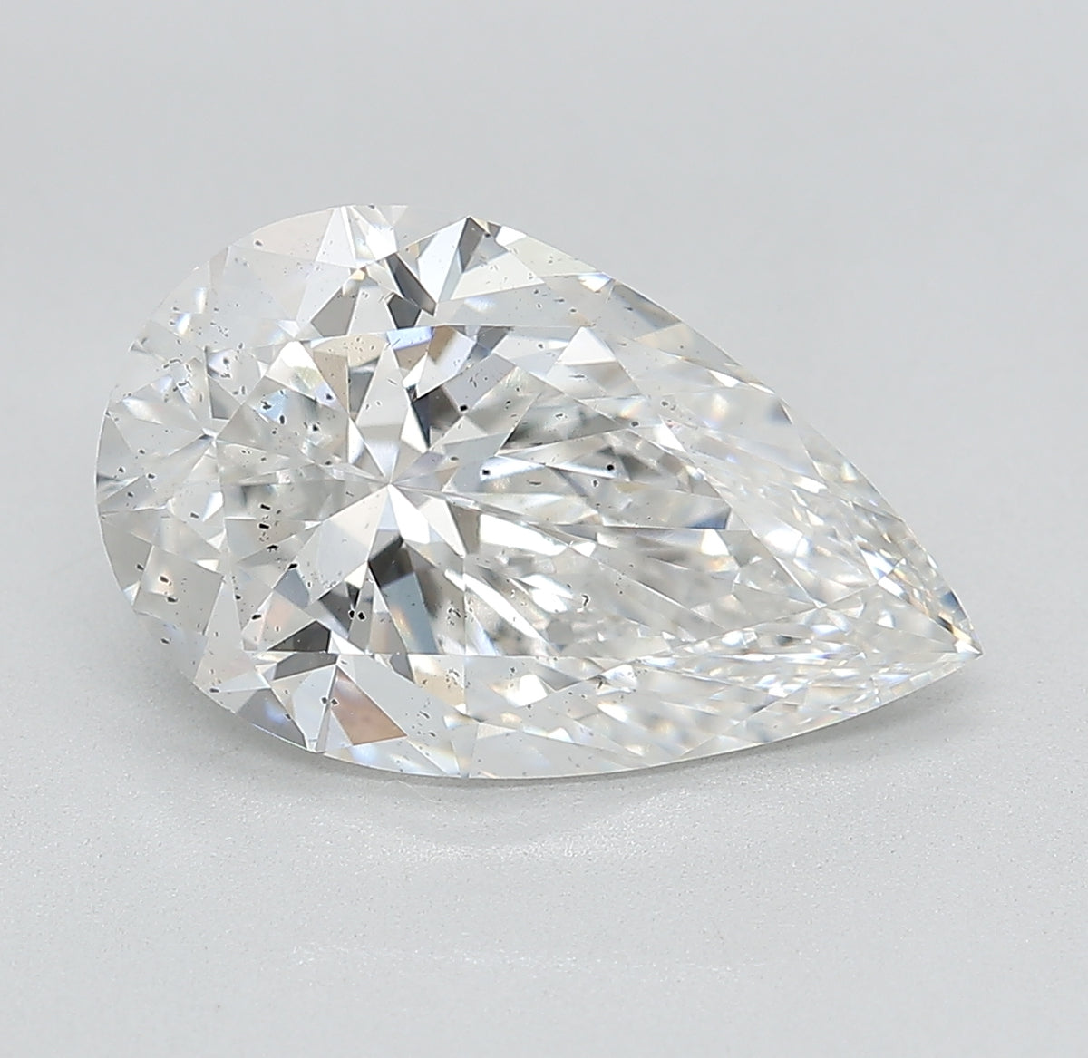 4.64ct Pear Lab-Grown Diamond · E SI2 · IGI