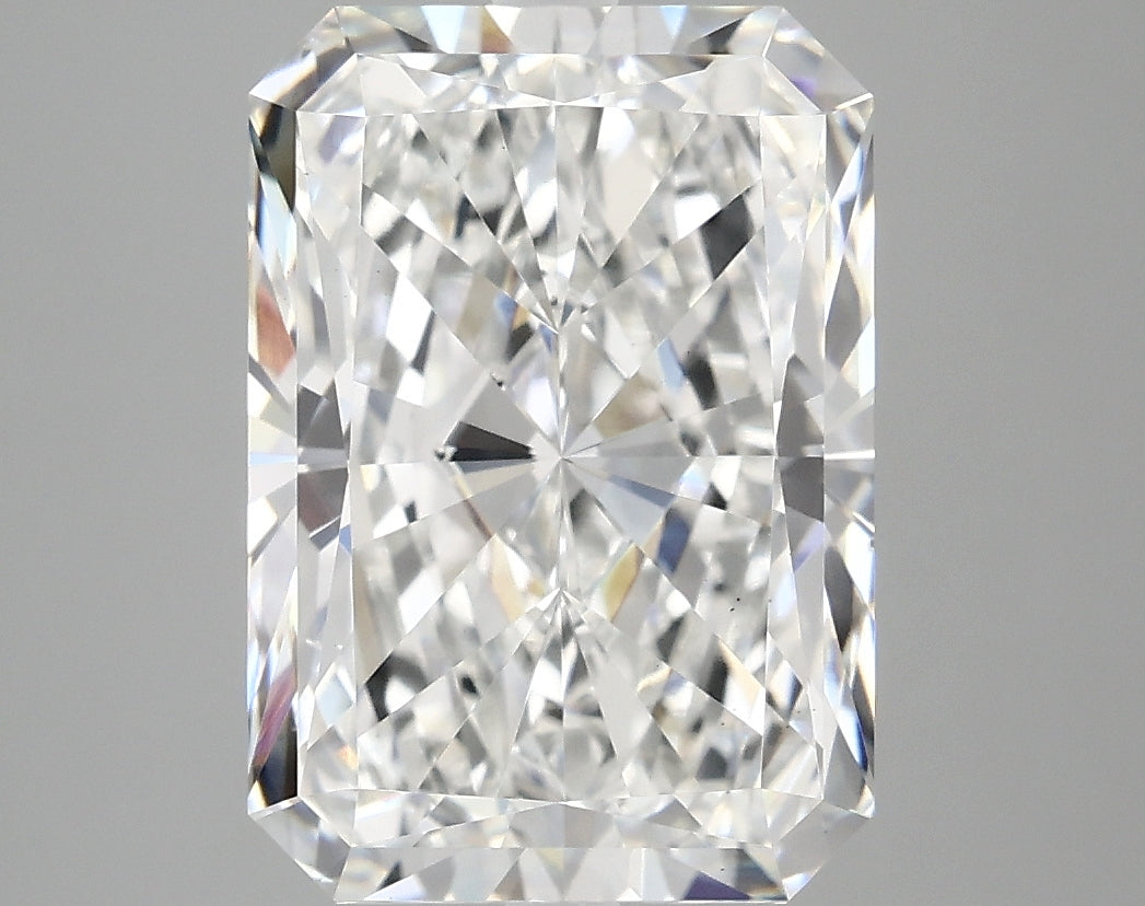 5.18ct Radiant Lab-Grown Diamond · F VS2 · IGI