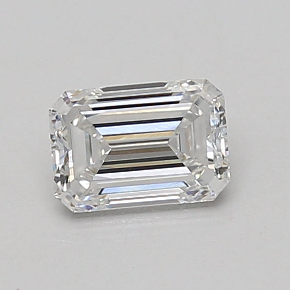 0.70ct Emerald Lab-Grown Diamond · E VVS2 · IGI