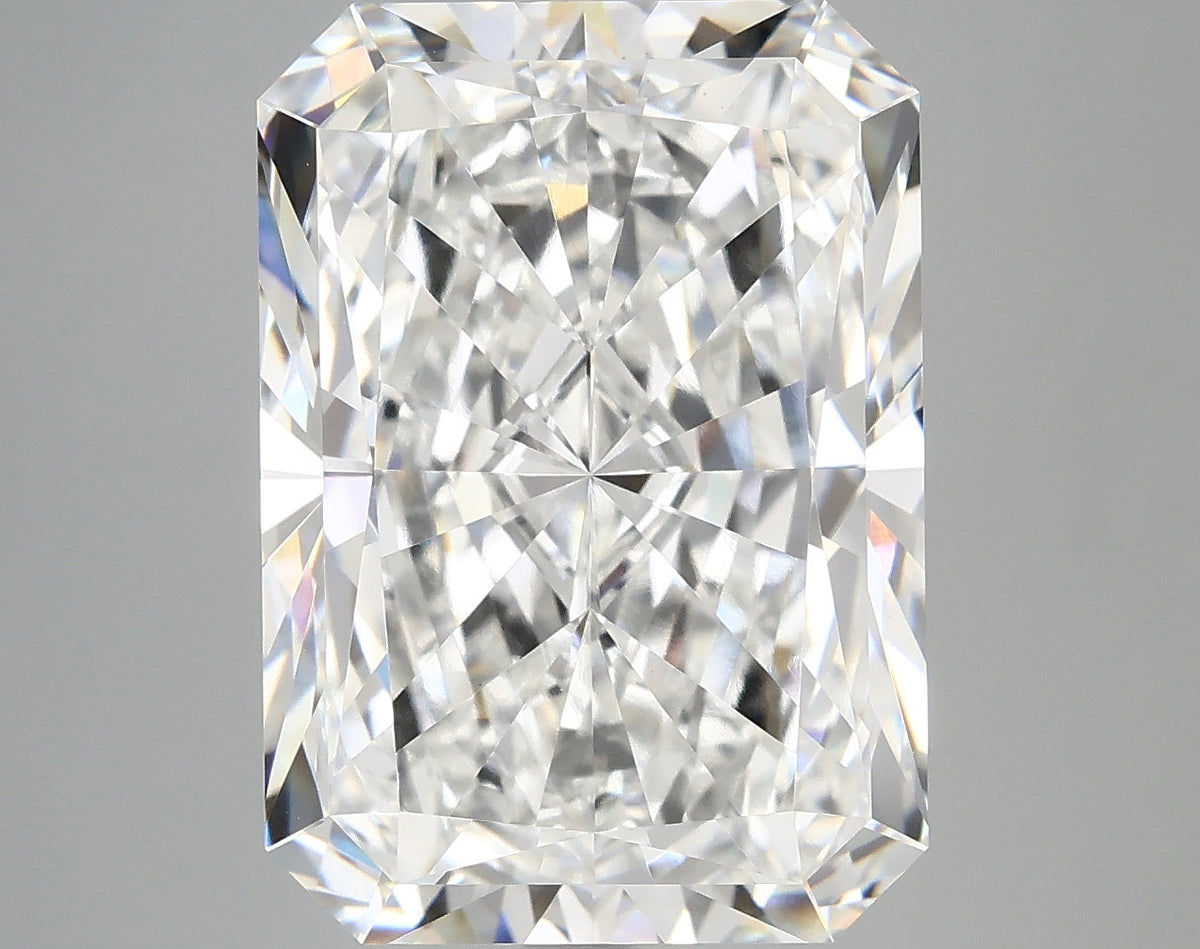 9.32ct Radiant Lab-Grown Diamond · E VVS2 · IGI