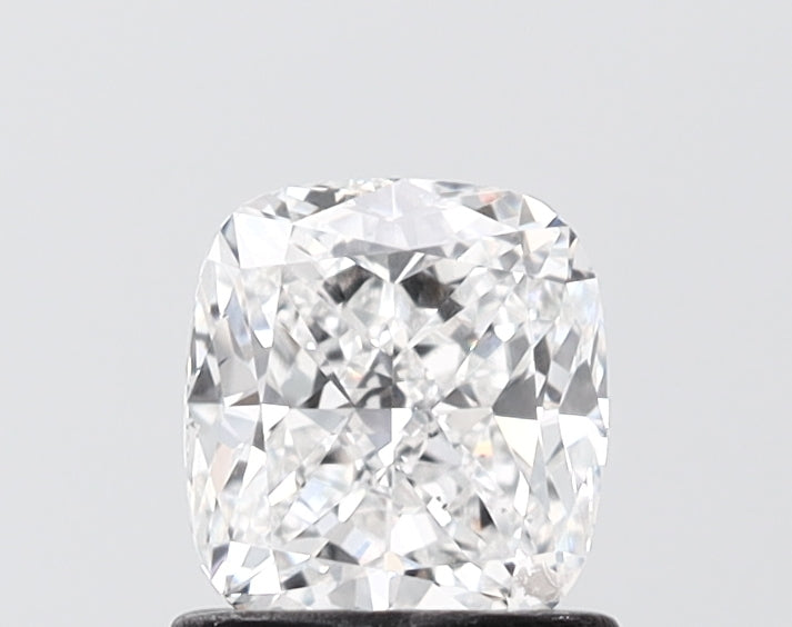 1.00ct Cushion Lab-Grown Diamond · E VS1 · IGI
