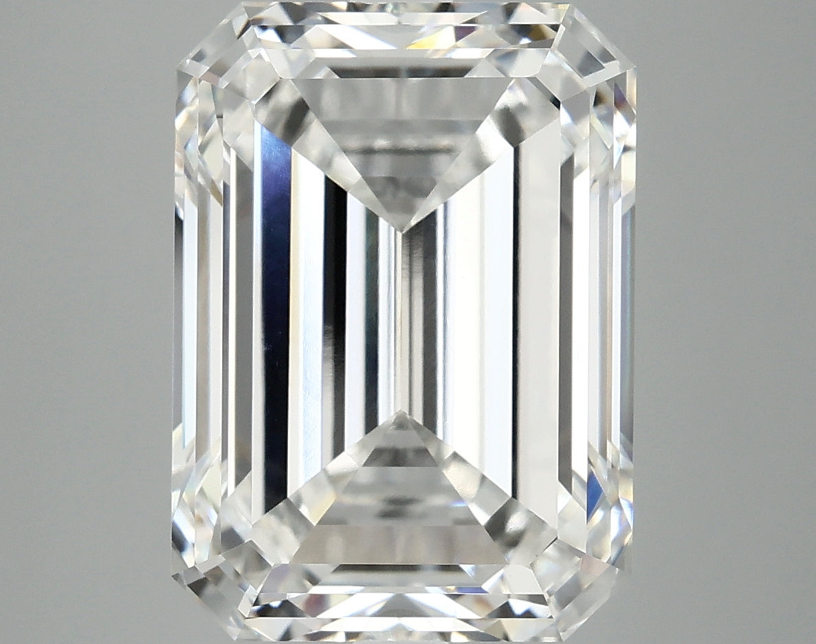 8.24ct Emerald Lab-Grown Diamond · F VVS2 · IGI