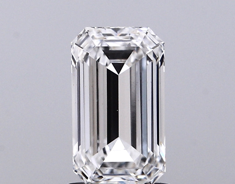 1.52ct Emerald Lab-Grown Diamond · F VS2 · IGI