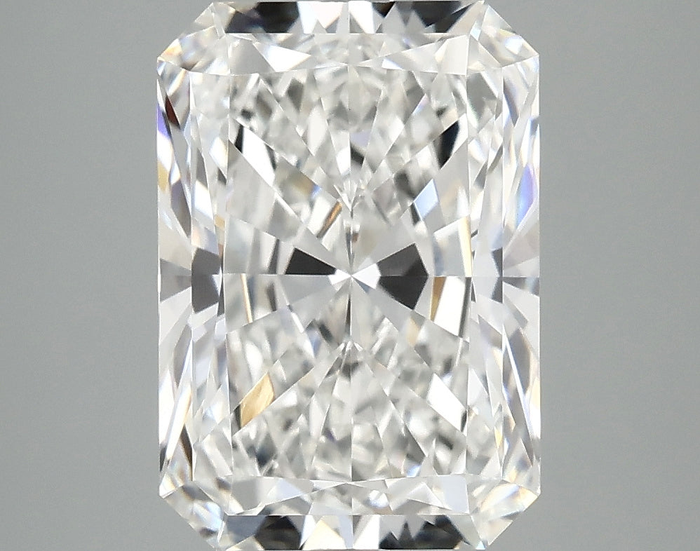 4.19ct Radiant Lab-Grown Diamond · F VVS2 · IGI