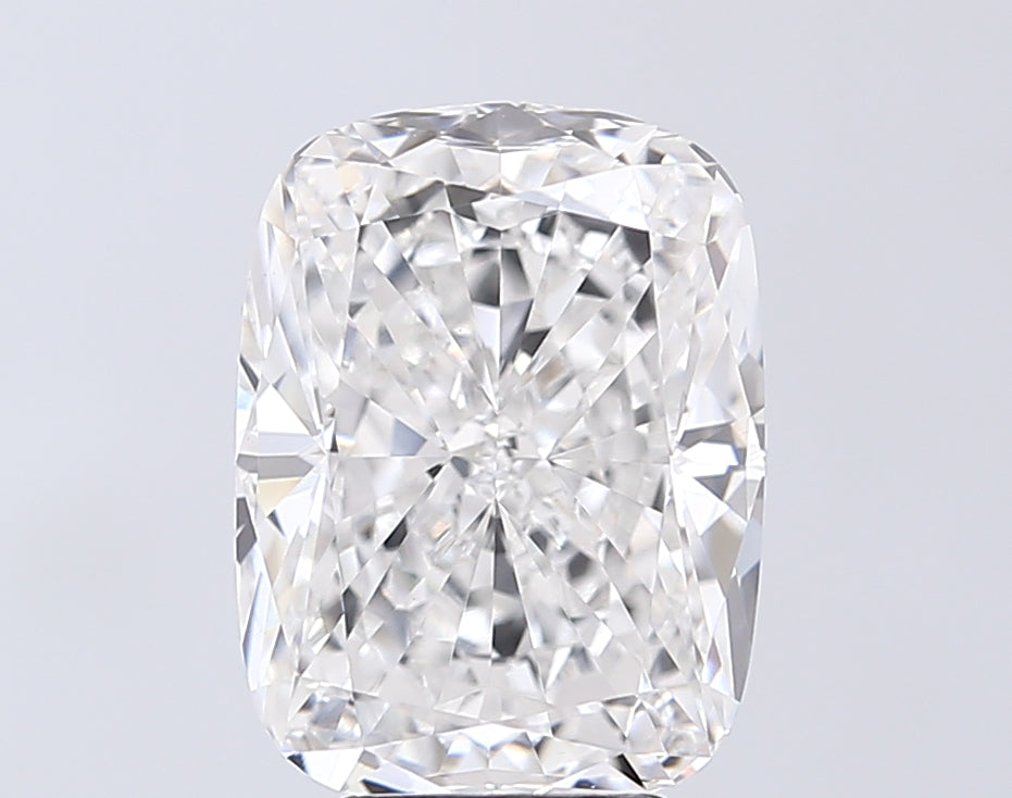 5.06ct Cushion Lab-Grown Diamond · E VS1 · IGI