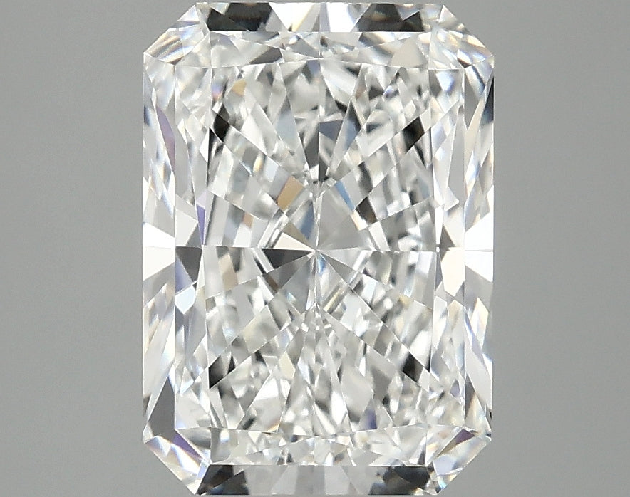 3.07ct Radiant Lab-Grown Diamond · E VVS2 · IGI