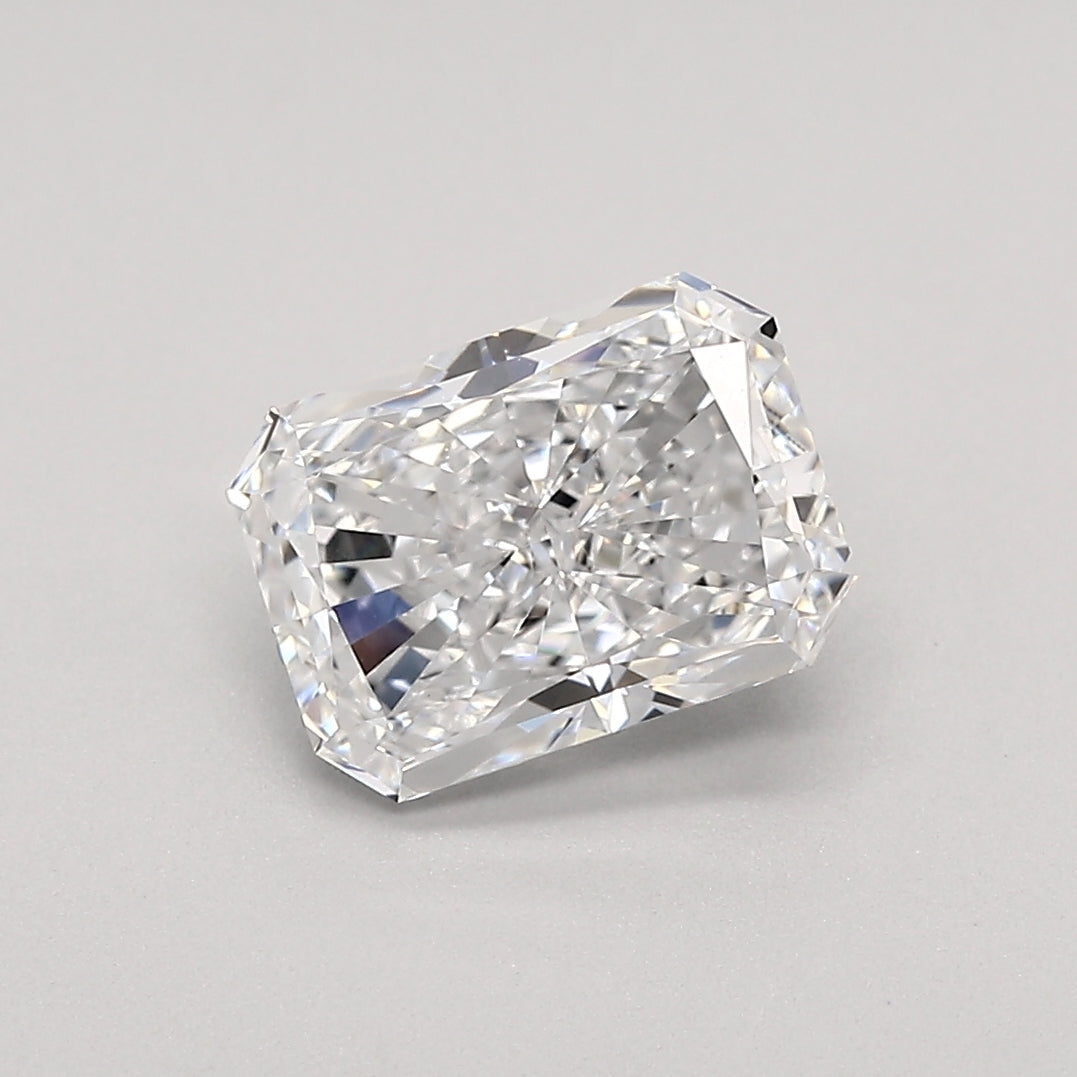 1.58ct Radiant Lab-Grown Diamond · E VVS2 · IGI