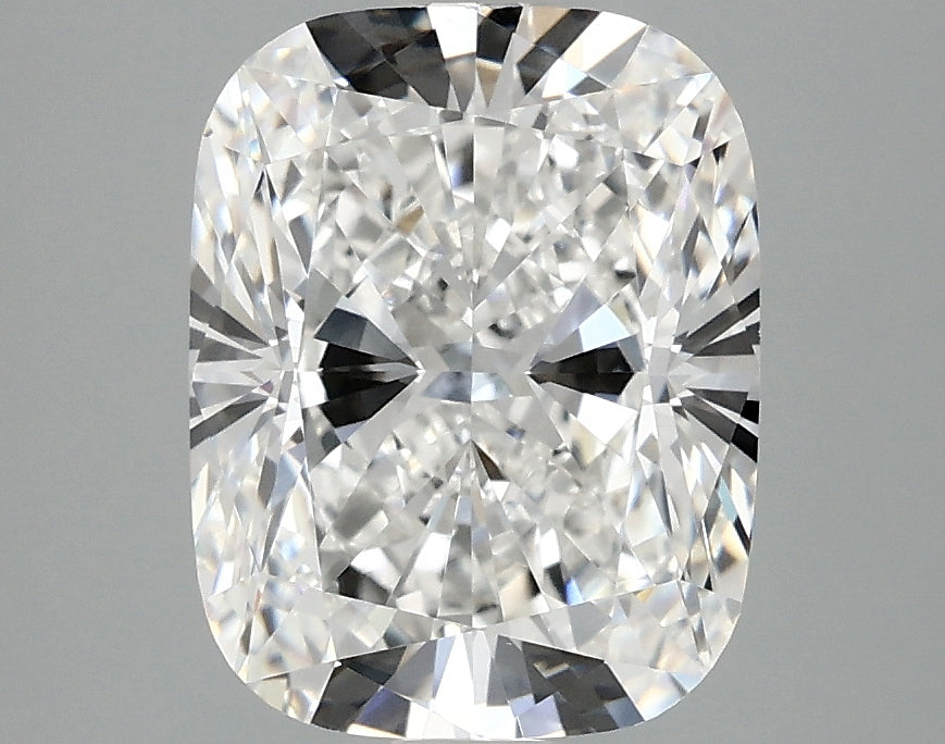 3.06ct Cushion Lab-Grown Diamond · E VVS2 · IGI