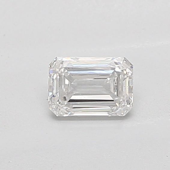 0.53ct Emerald Lab-Grown Diamond · E VS2 · IGI