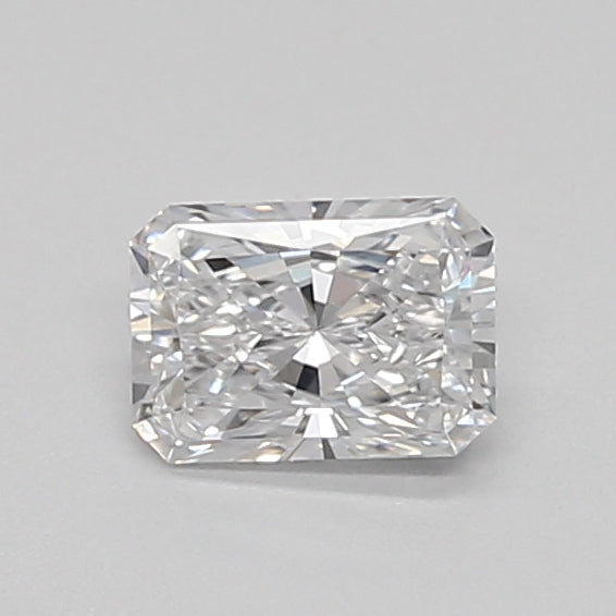 0.34ct Radiant Lab-Grown Diamond · D VVS2 · IGI