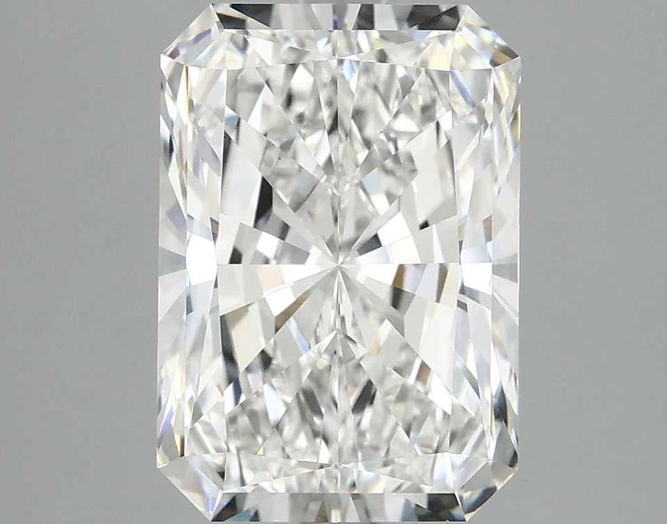 4.06ct Radiant Lab-Grown Diamond · E VS1 · IGI